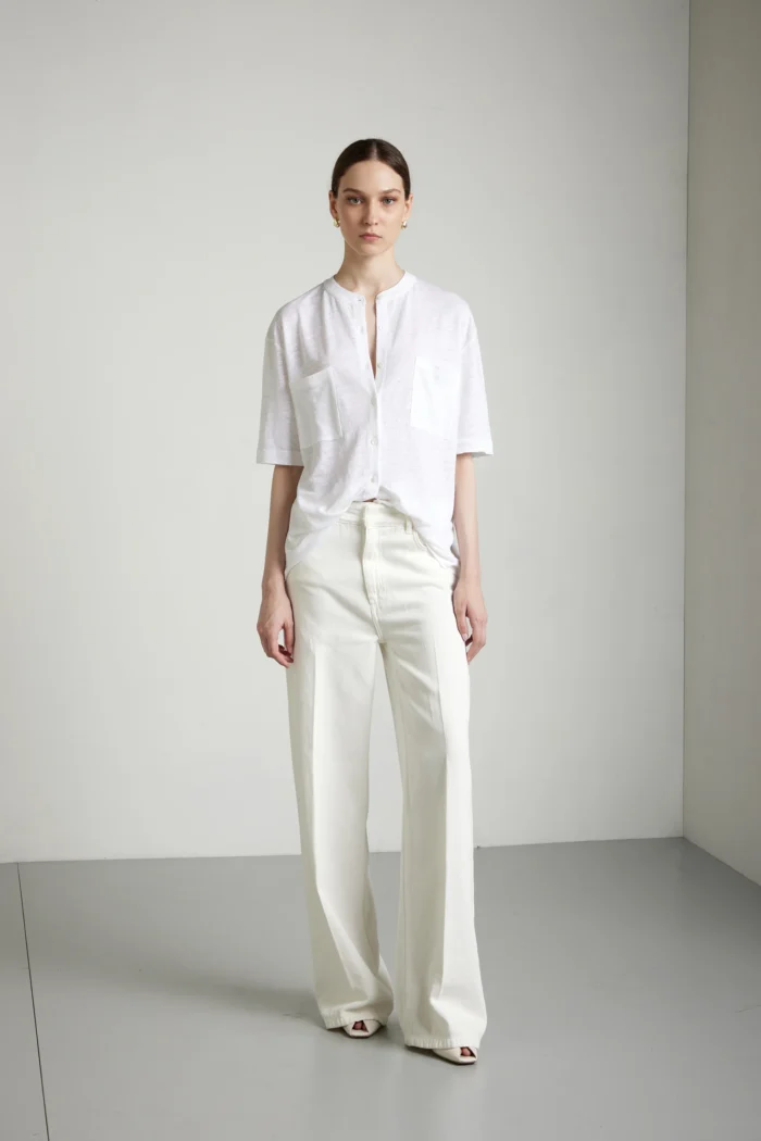 Camicia in  lino con scollo alla coreana e tasche