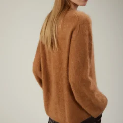 Maglia girocollo in cashmere effetto garzato - Thumbnail Image 3