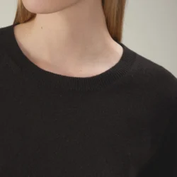 Maglia girocollo a maniche corte in micropaillettes - Thumbnail Image 3