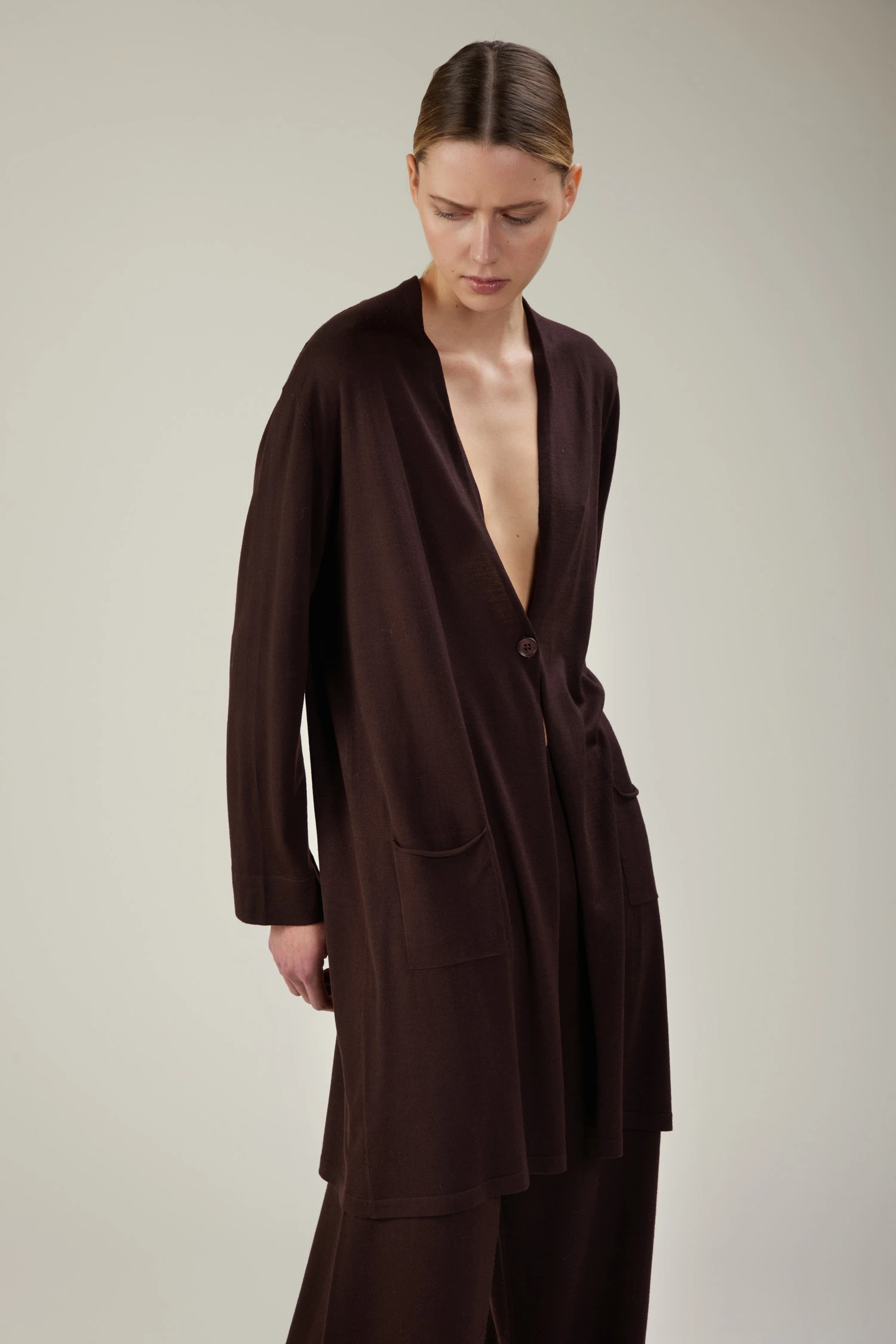 Cardigan con bottoni in lana merino extrafine - immagine 1