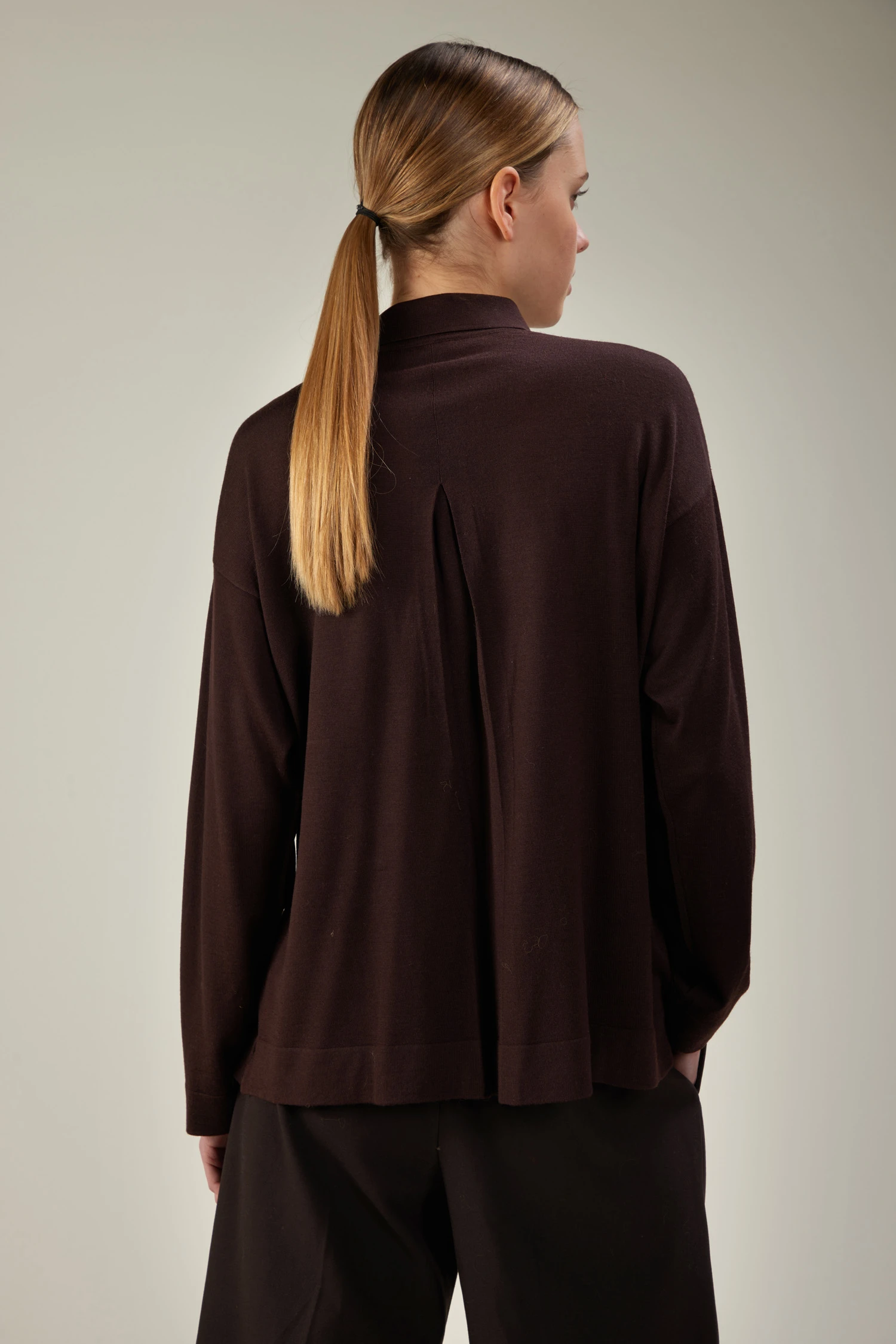 Camicia con tasche in lana merino extrafine - immagine 3