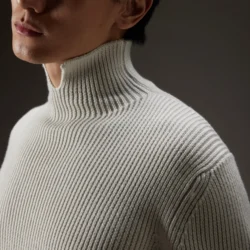 Maglia a collo alto a coste con collo speciale - Thumbnail Image 2