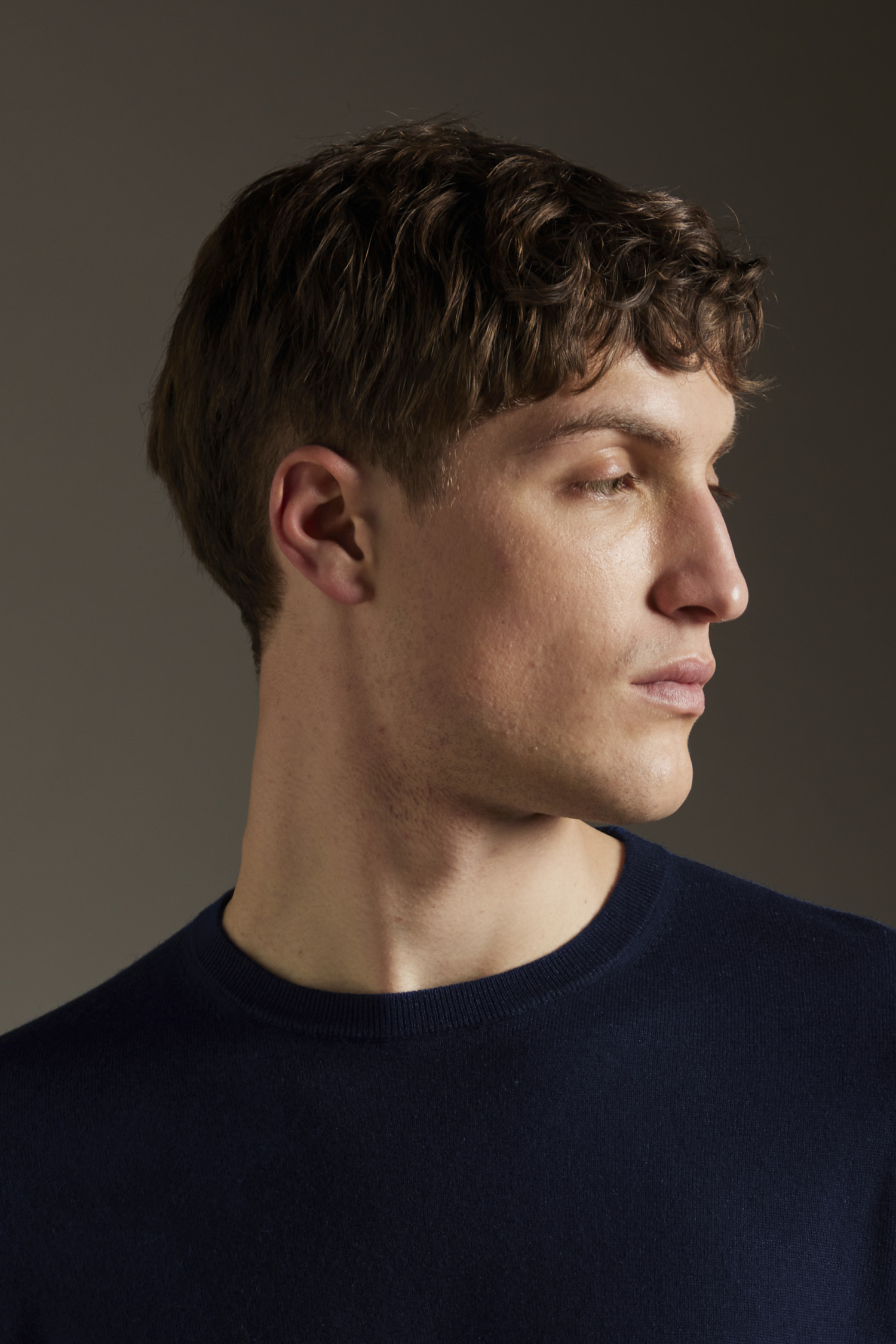 Maglia girocollo in seta e cashmere - immagine 3