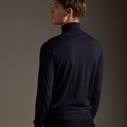 Maglia dolcevita in lana merino extrafine - Thumbnail Image 3